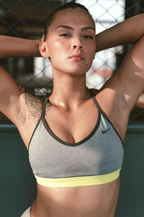 Simone Julia as Nicole