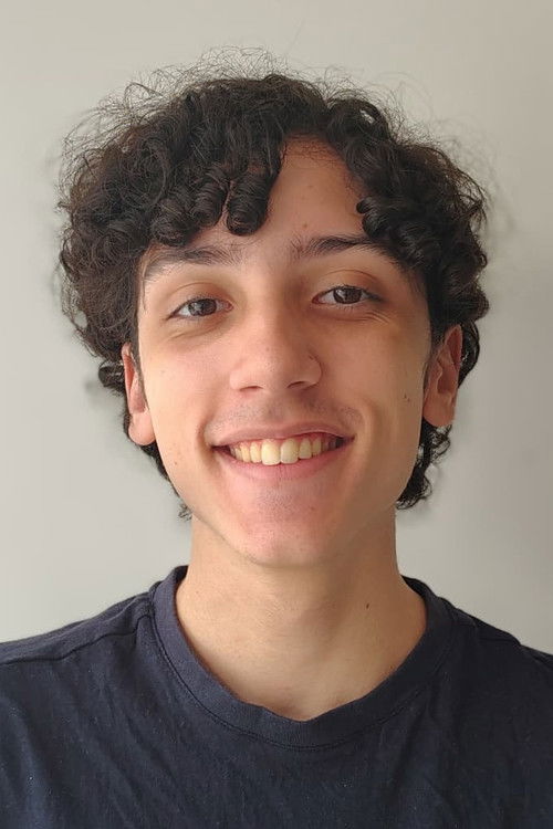 Vítor Barreto as Gabriel