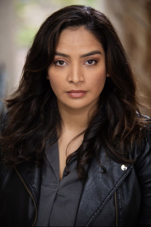 Diana Dorempz as Companion 1