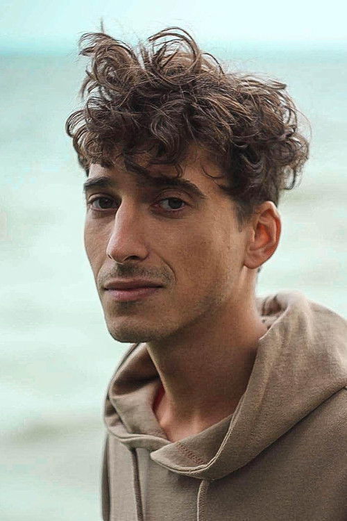 Alexander Martynenko as Ярослав Фёдорович Каменев, сын олигарха