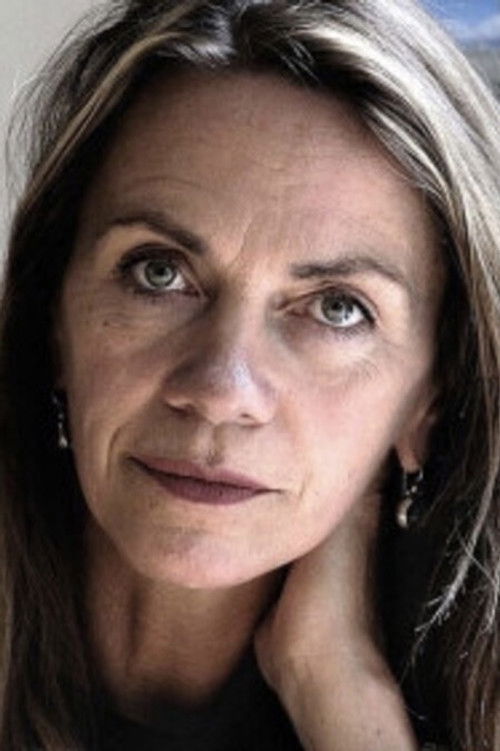 Marlies Heuer as Monique