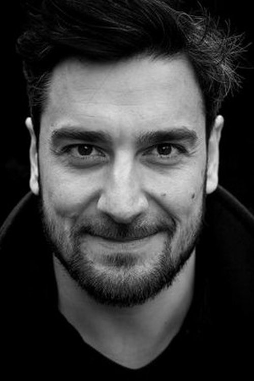 Patrice Maktav as David Chapel