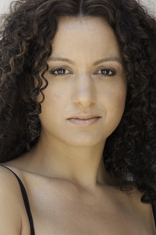 Lucia Grillo as Chief Linda Gillispie