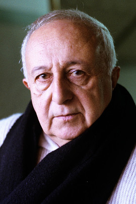 Giancarlo Cobelli as 