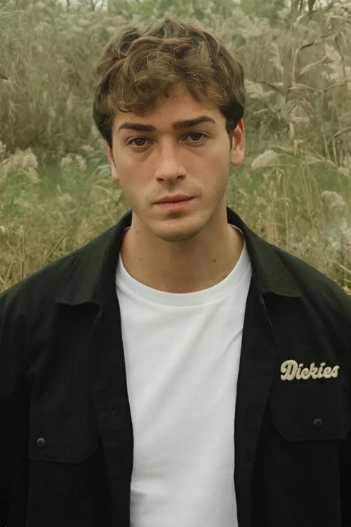 Kaan Akkaya as Karan Arıkan