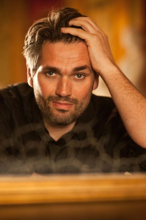 Peter Lodahl as Lucio