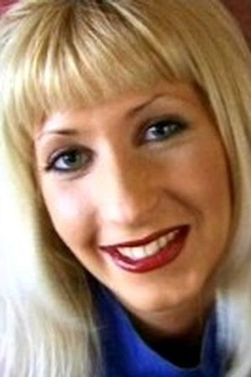 Cindy Kay as Gloria Overtones