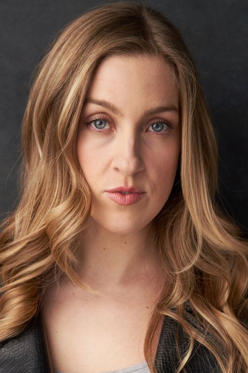 Meg Biddle Smith as Lorraine