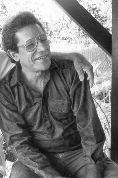 Juan Ortiz Jiménez as Teyo Gracia