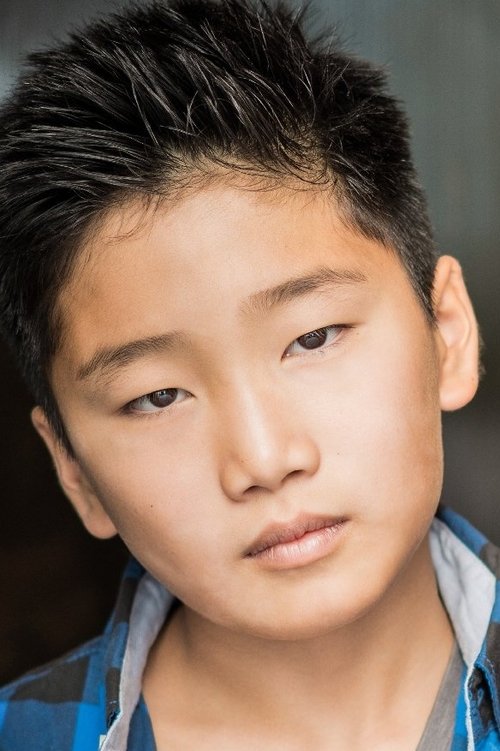 Jackson Geach as Jeff Boylin