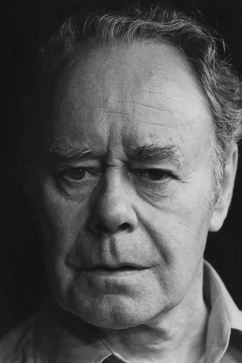 Gus Dahlström as Comic Actor