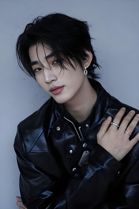 Lin Qiunan as Xiao Xin