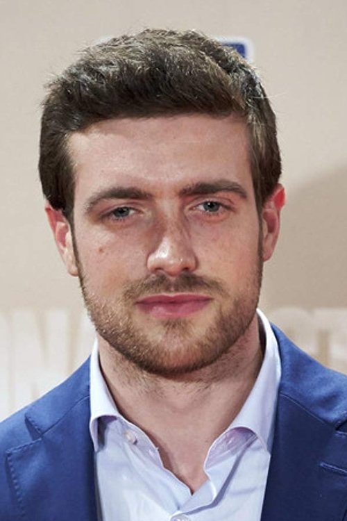 Raúl Mérida as Felipe I de Castilla