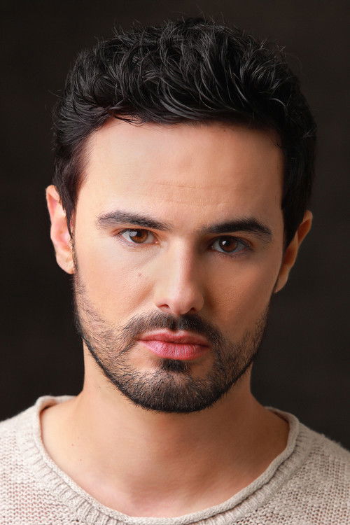Tiago Costa as Thomaz Colaço