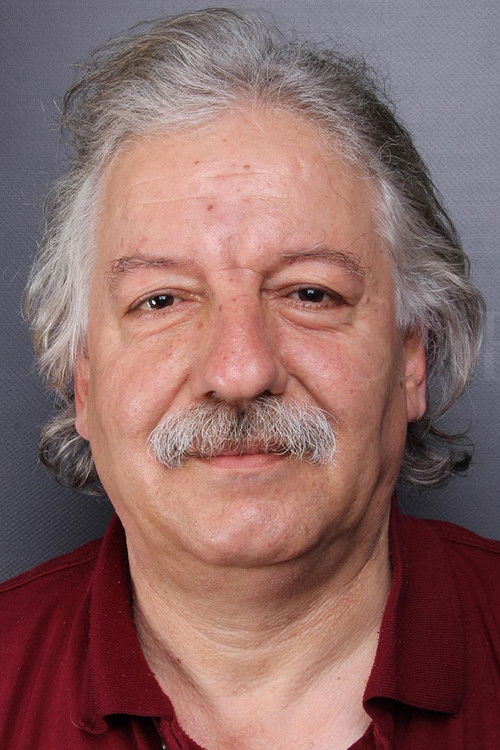 Yusuf Köksal as Komiser