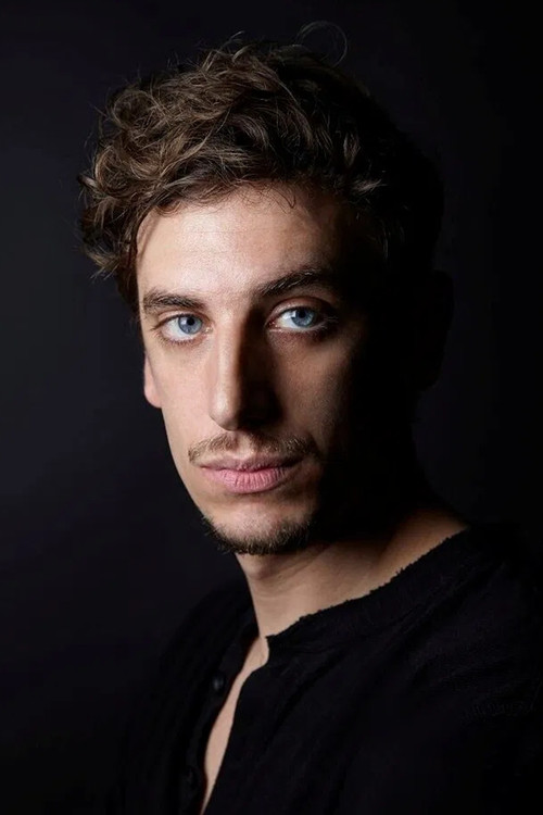 Gabriel Lo Giudice as Orlando