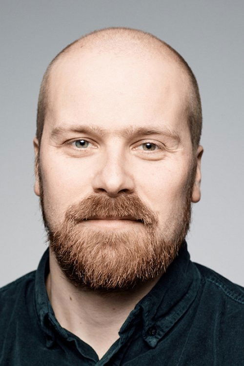 Sindre Horseby as Mikkel