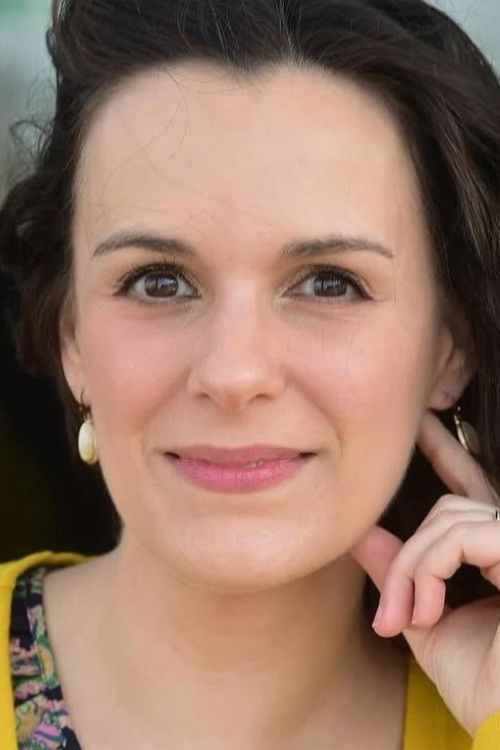 Evender Hodges Sanders as Elise