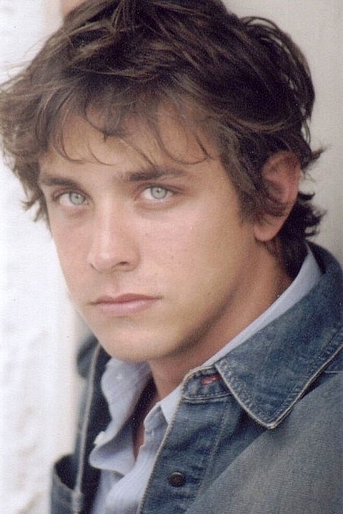 Arron Kinser as Officer Dingleberry