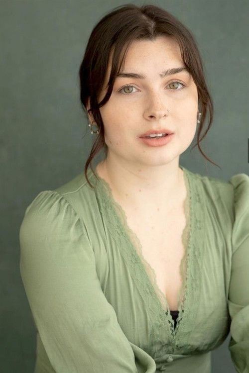 Erin Rose Martin as Saoirse