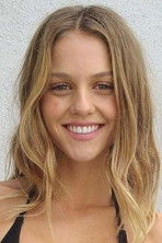 Isabelle Cornish as Sophie