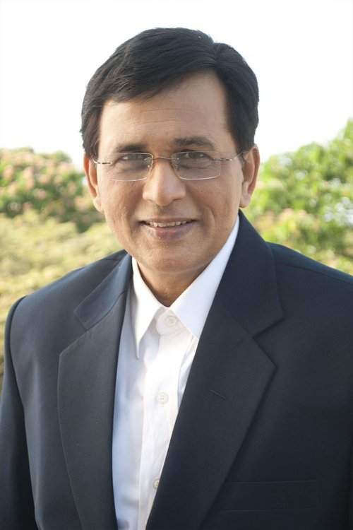 Dinesh Kaushik as Roshan