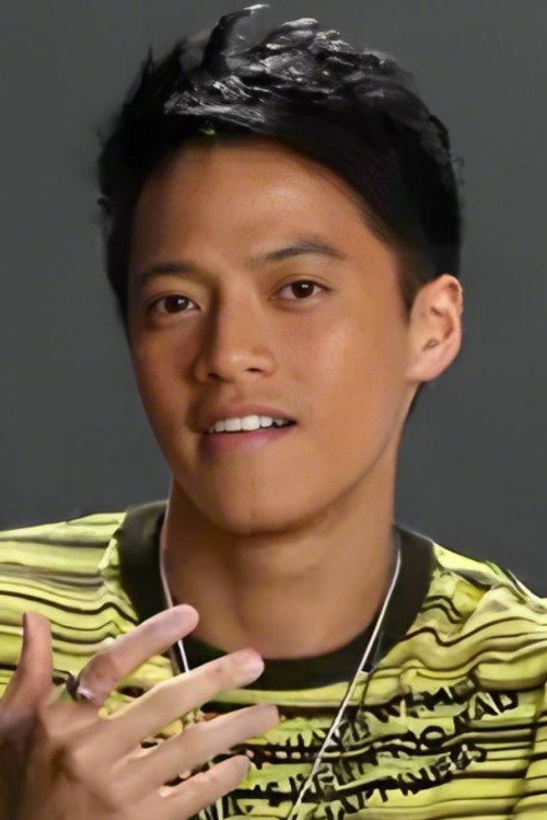 王驹 as Qiang Liang