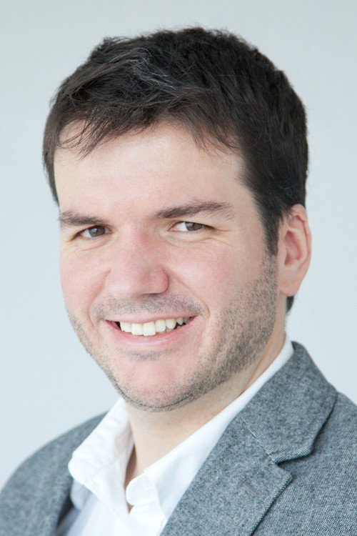 Jaime Urquiza as Hombre mancha de mole