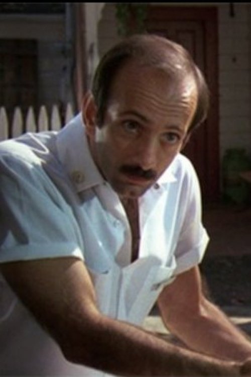 Bob DeSimone as Cab Driver