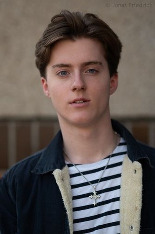 Oskar von Schönfels as Moritz