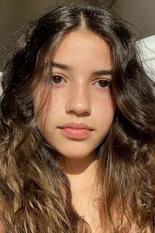 Laís Villela as Marina