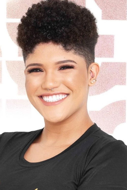 Ana Luiza Conforti as 