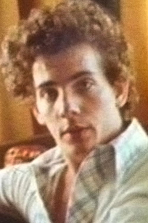 Glenn Parmlay as Luke