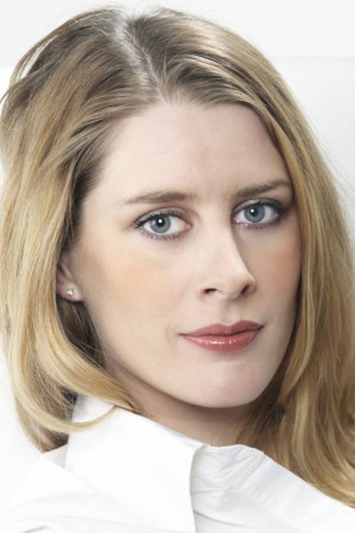 Malin Byström as Elisabeth