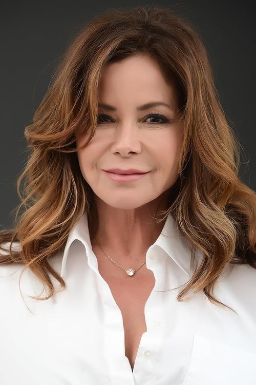 Sandy Berumen as Jil