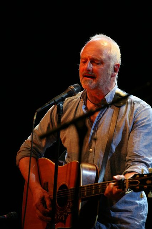 Allan Olsen as Himself