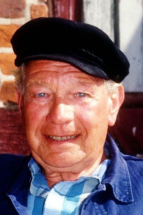 Karl-Heinz Kreienbaum as Robert Schlüter - Bauunternehmer