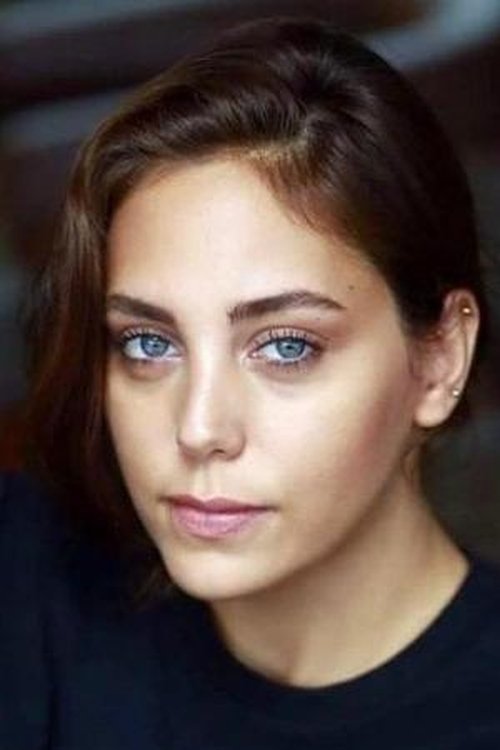 Demet Altuner as Özgür
