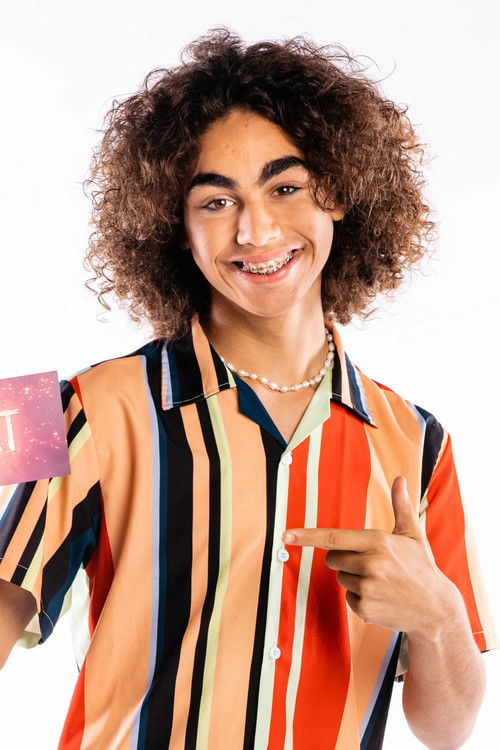 Jerome Plattenbos as Raoul Morales