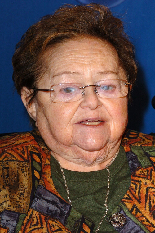 Zelda Rubinstein as Iris