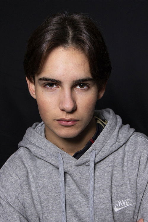 Milan Cerisier as Young Damien