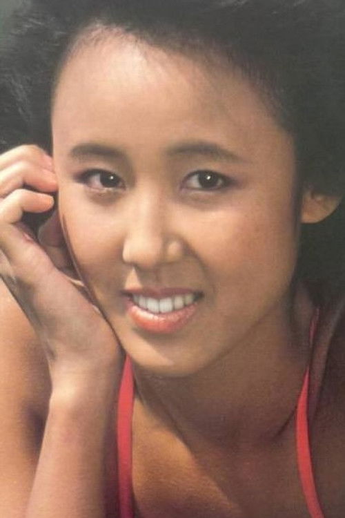 Miyuki Hara as Harue, the clerk and Zenzo's mistress