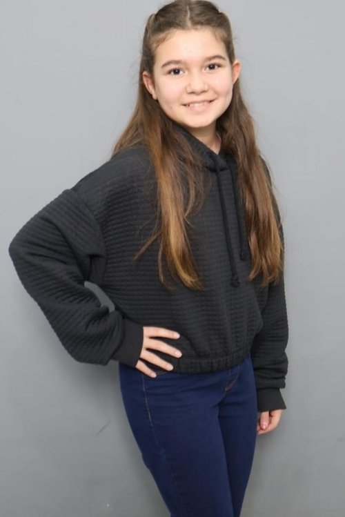 Duru Irmak Apaydın as 