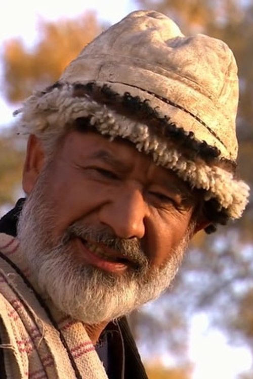Akbar Yahefu as 木拉提