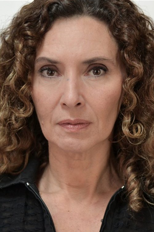 Laura del Sol as Mme Zapareto