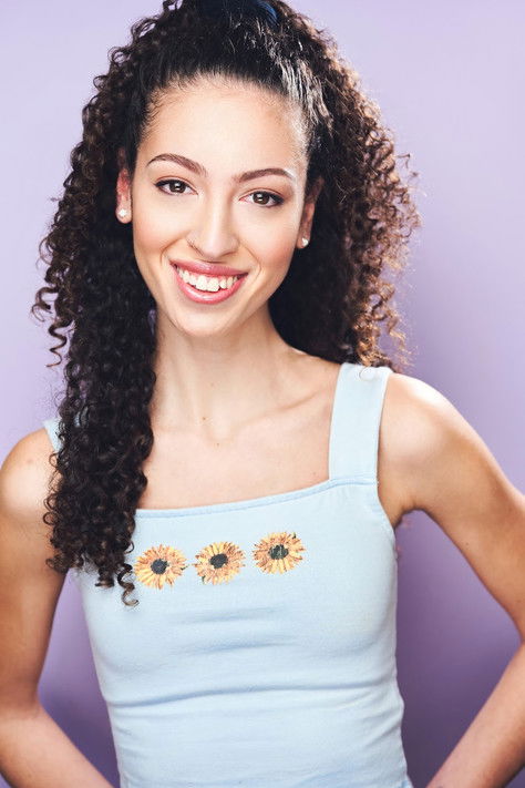 Dana Rose Eisman as Nicole