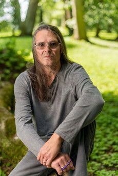 Olegas Ditkovskis as Jordan Anslay