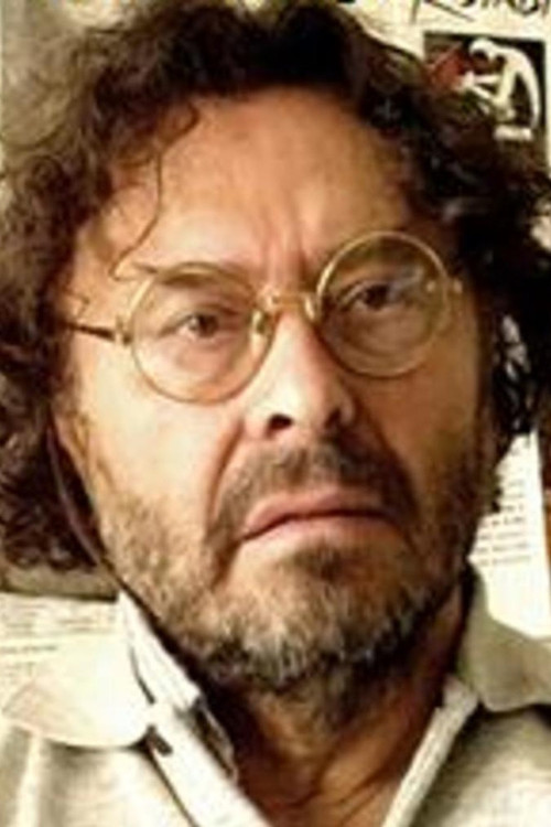 Giovanni Brusadori as Il partigiano occhialuto