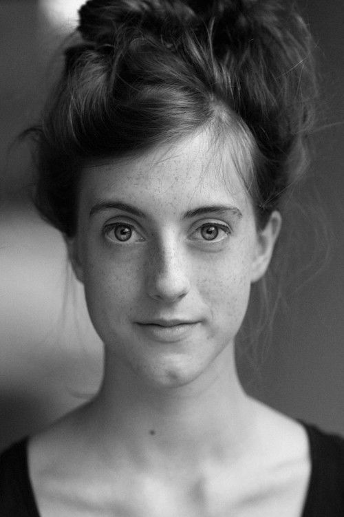 Grace Chilton as Tam