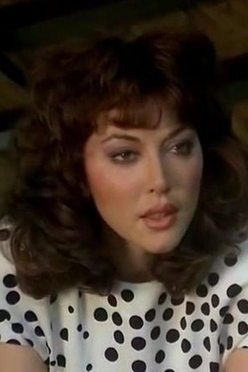 Loredana Romito as Gianna